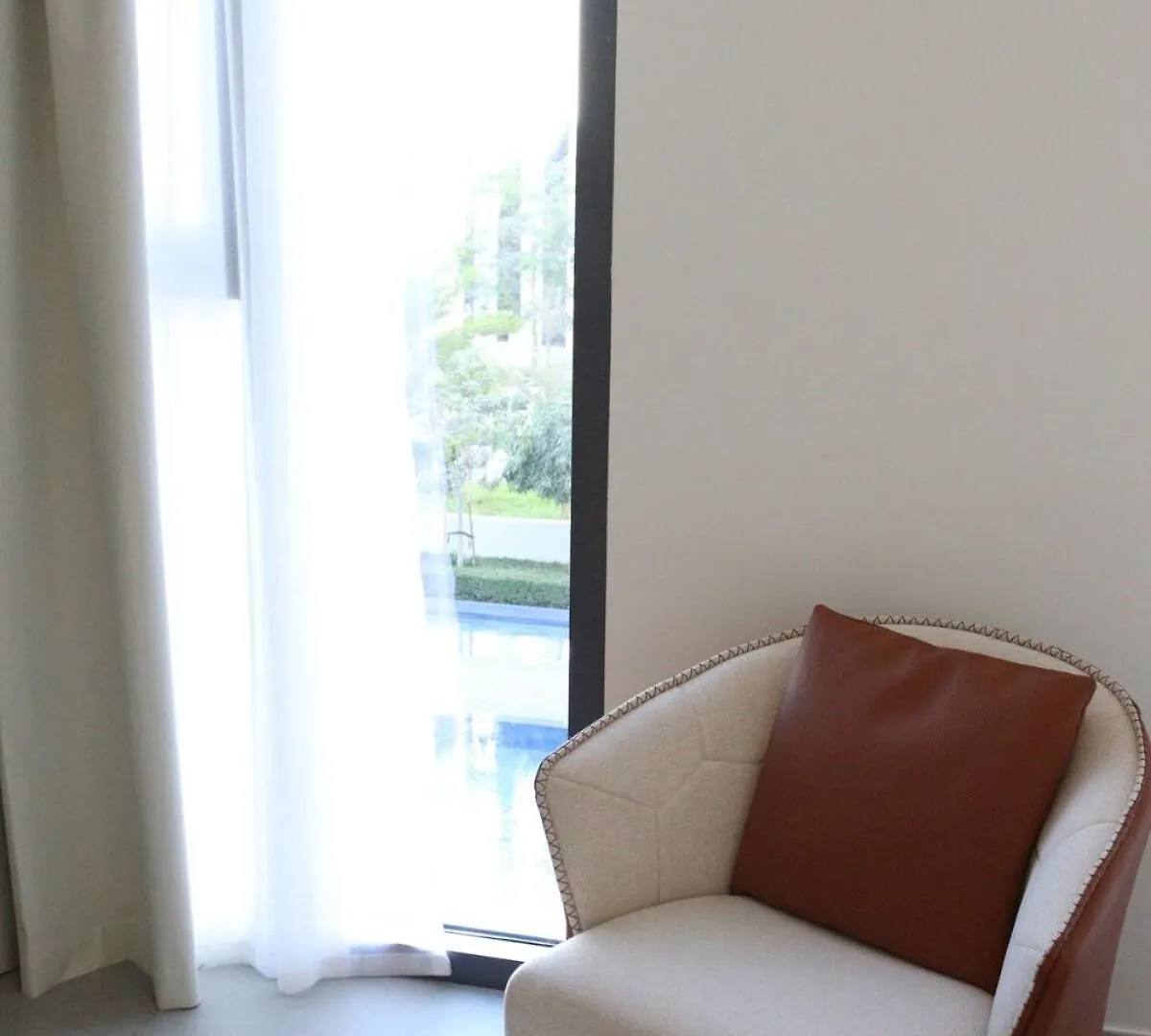 Appartement Sahab - Hermes Leather Home Sharjah