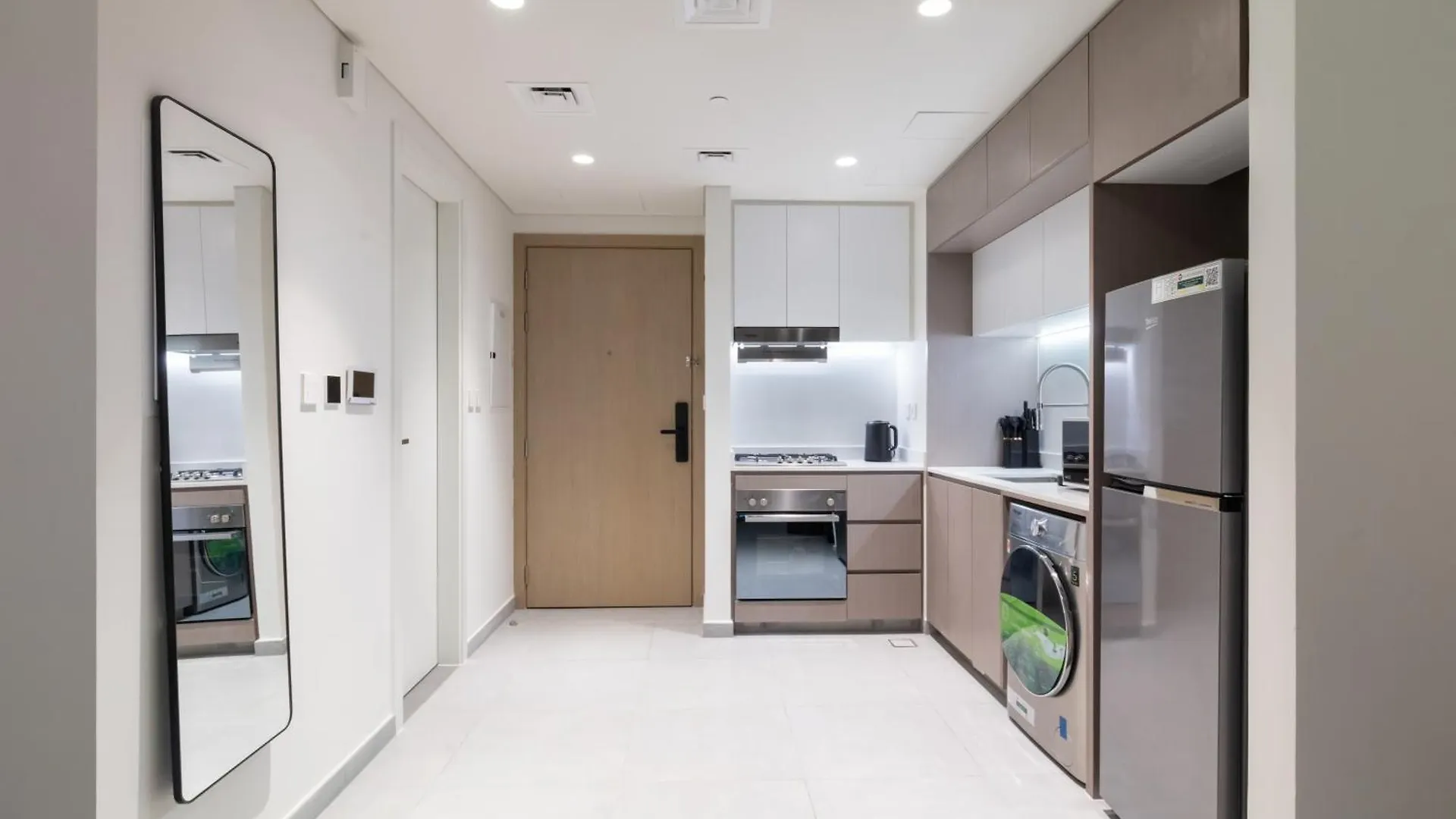 Appartement Sahab - Hermes Leather Home Sharjah