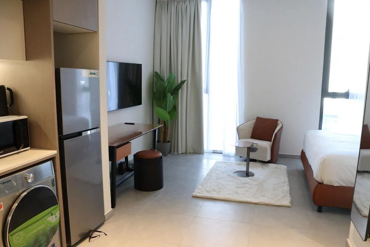 Apartment Sahab - Hermes Leather Home Sharjah United Arab Emirates